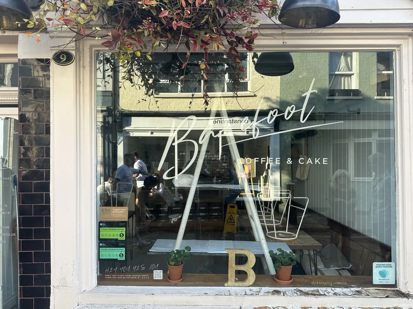 Barefoot Coffee & Cake (North Parade) — Cafe, Summertown, Oxford